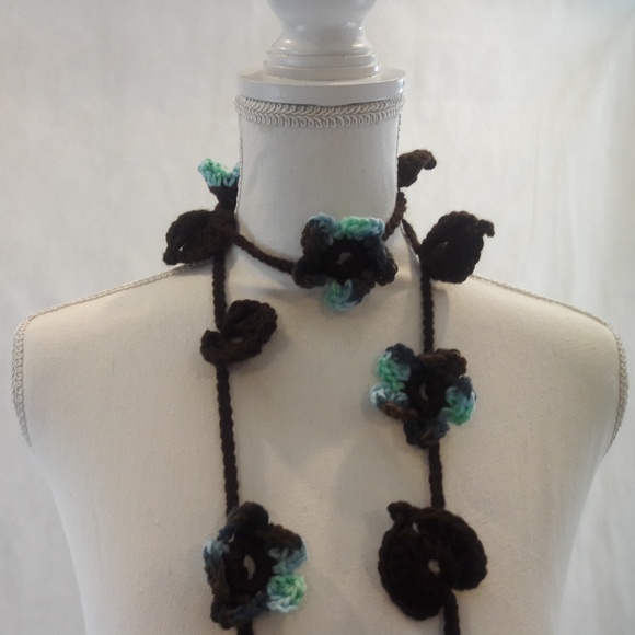 🌸Lariat, Necklace, Hand Crafted, Long, Crochet - Picture 4 of 4